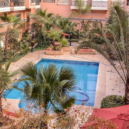 Beautiful, Great Equipped 122 M Holiday Apartment Near Majorelle Garden And Gueliz With Pool Views And A Large Balcony And Terrace Marrakesh Esterno foto
