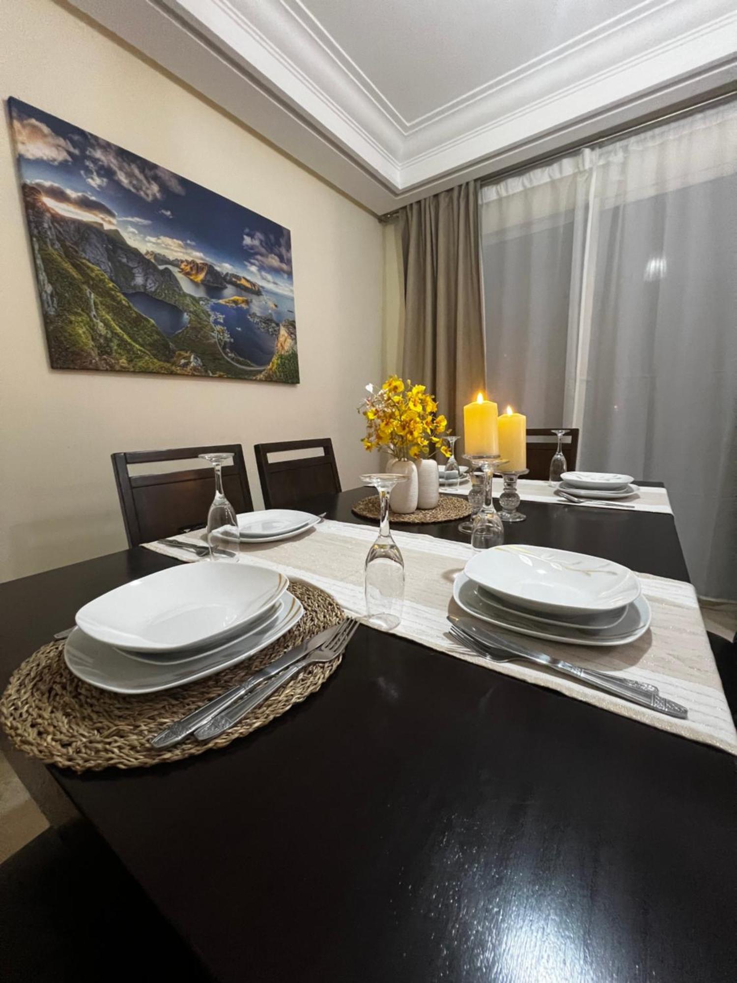 Beautiful, Great Equipped 122 M Holiday Apartment Near Majorelle Garden And Gueliz With Pool Views And A Large Balcony And Terrace Marrakesh Esterno foto